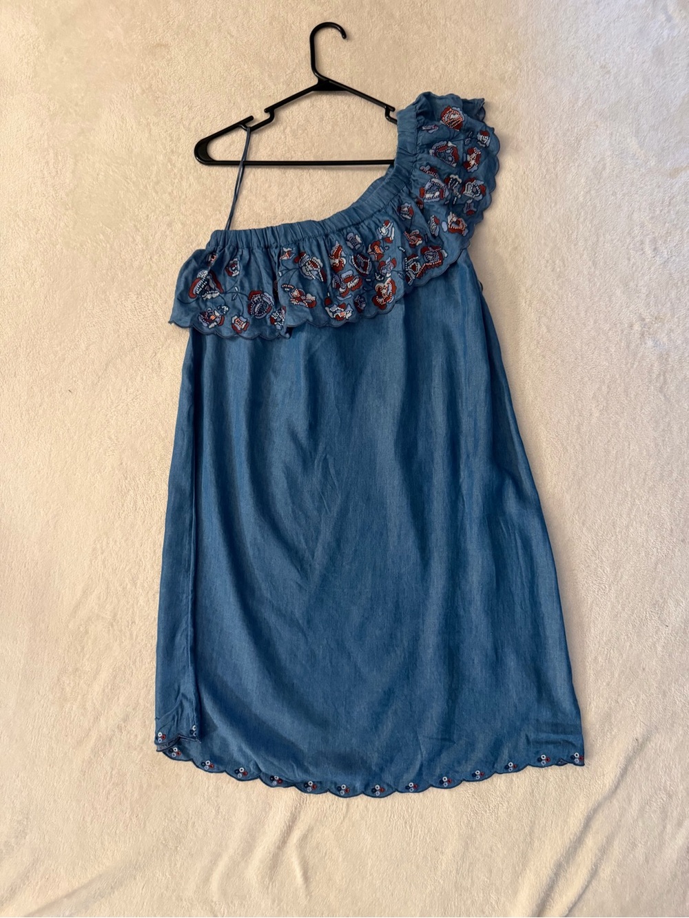 NWT Luxe Essentials Denim Maternity One Shoulder Embroidered Dress M